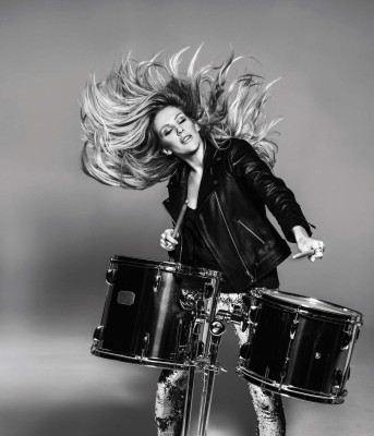 Ellie Goulding for Deichmann Shoes Campaign 2017