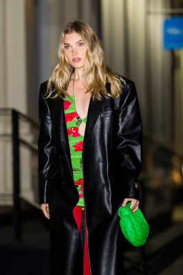 Elsa Hosk - Out in Tribeca, New York 11/20/2021 