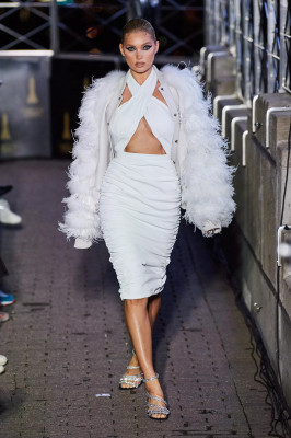 Elsa Hosk ~ LaQuan Smith SPRING 2022 READY-TO-WEAR