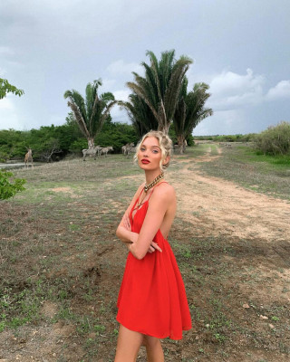 photo 28 in Elsa Hosk gallery [id1203570] 2019-07-28 00:00:00