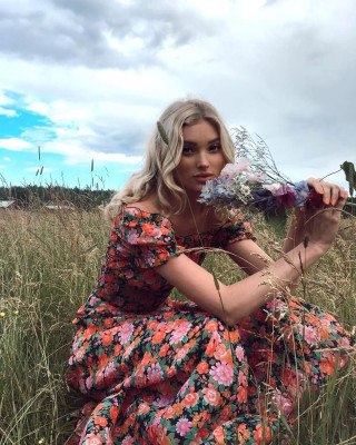 Elsa Hosk - Social Media // 2019