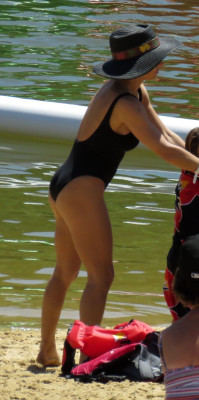photo 14 in Elsa Pataky gallery [id1197227] 2019-07-16 00:00:00
