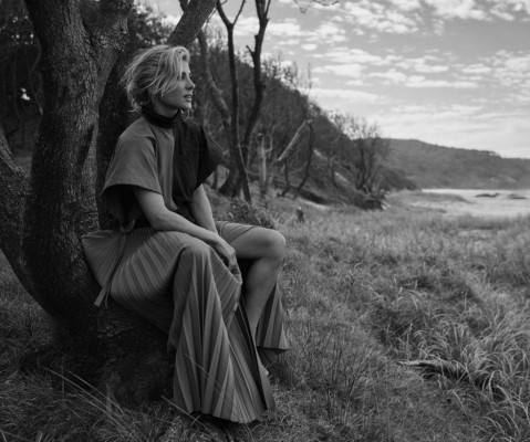 Elsa Pataky – Photoshoot Vogue Magazine Spain, August 2018