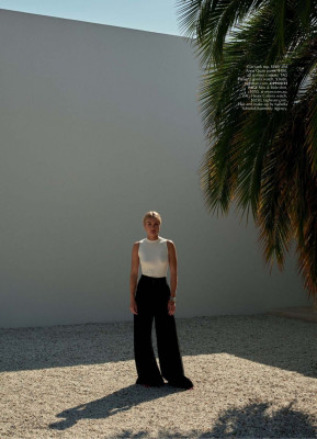 ELYSE KNOWLES in Marie Claire Magazine, Australia December 2019