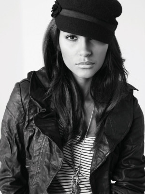 Emanuela de Paula pic #182858