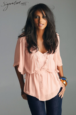 Emanuela de Paula pic #353559