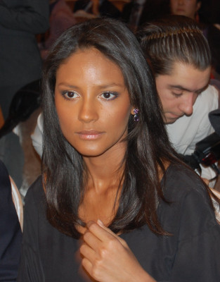 Emanuela de Paula pic #136971