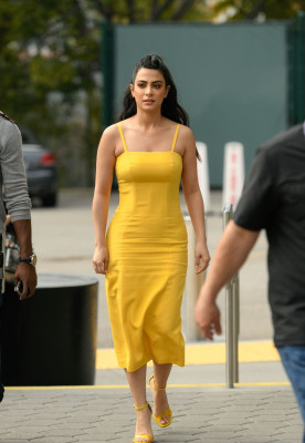 Emeraude Toubia- Visits Extra