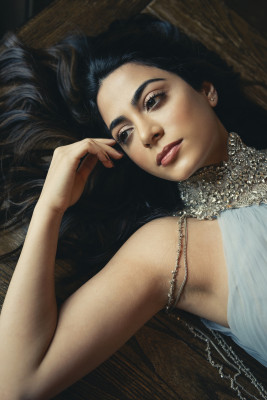 Emeraude Toubia-Grumpy Magazine 2019