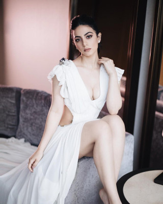 Emeraude Toubia pic #1071797