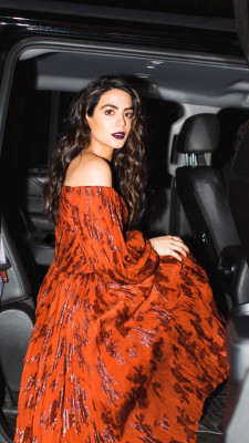 Emeraude Toubia-Vanity Fair And L&#039;Oréal Paris Celebrate New Hollywood
