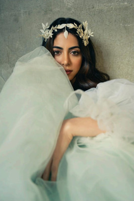 Emeraude Toubia pic #1155170