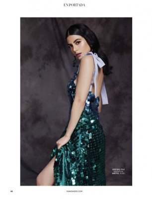 Emeraude Toubia – Vanidades Colombia November 2018