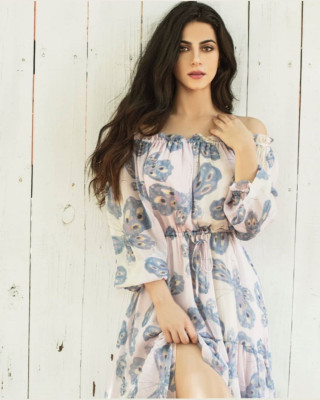 Emeraude Toubia – Photoshoot August 2018