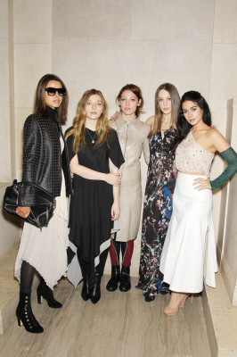 Emeraude Toubia pic #939981