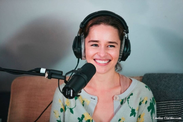 Emilia Clarke - Arm Chair Expert 11/18/2019