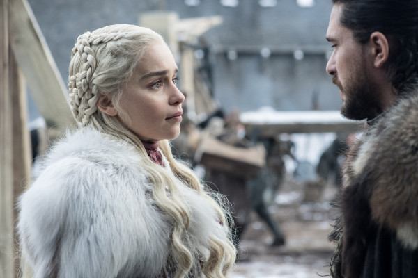 Emilia Clarke - &#039;Game Of Thrones&#039; (2019) 8x01 &#039;Winterfell&#039; 