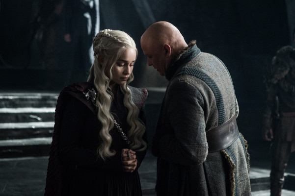 Emilia Clarke - &#039;Game Of Thrones&#039; (2017) 7x03 &#039;The Queen&#039;s Justice&#039; 