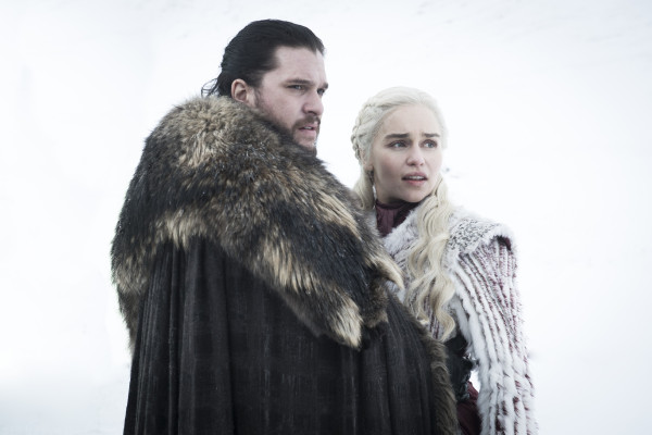 Emilia Clarke - &#039;Game Of Thrones&#039; (2019) 8x01 &#039;Winterfell&#039; 