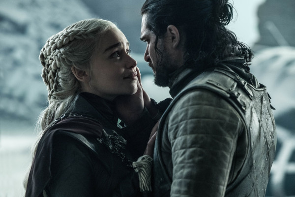 Emilia Clarke - &#039;Game Of Thrones&#039; (2019) 8x06 &#039;The Iron Throne&#039;