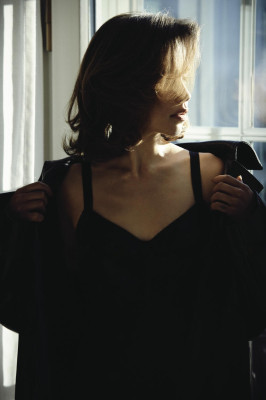Emilia Clarke by Matthew Brookes for Harper&#039;s Bazaar Russia (February 2020)