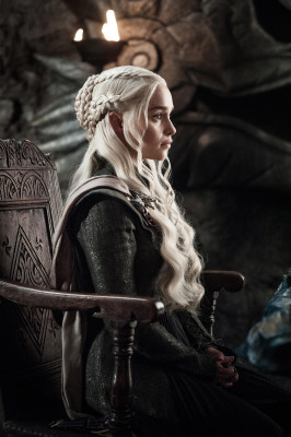 Emilia Clarke - Game of Thrones (2017) 7x05 &#039;Eastwatch&#039;