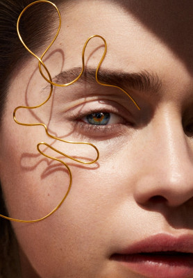 Emilia Clarke – Allure June 2019