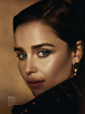 EMILIA CLARKE in Style Magazine, Germany December 2019