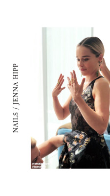 Emilia Clarke pic #1103028