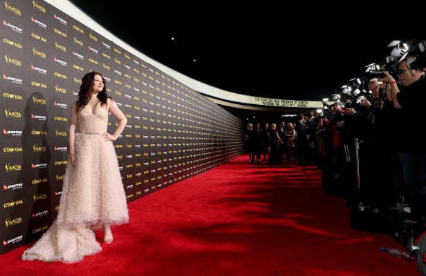 Emilie De Ravin pic #790176