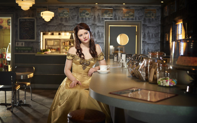 Emilie De Ravin pic #882538
