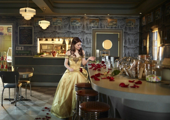 Emilie De Ravin pic #827209