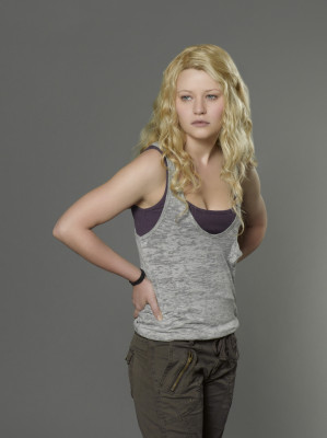 Emilie De Ravin pic #882539