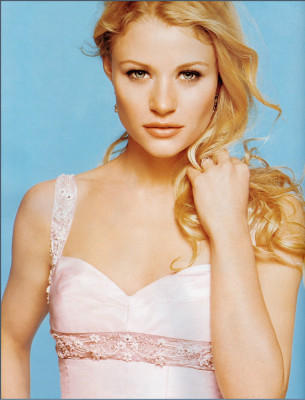 Emilie De Ravin pic #104530