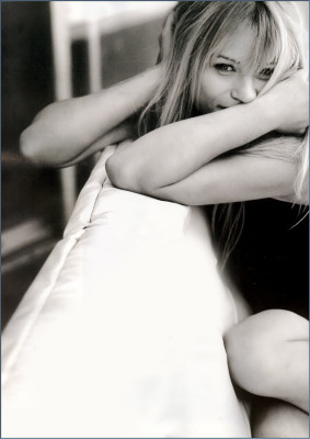 Emilie De Ravin pic #104523