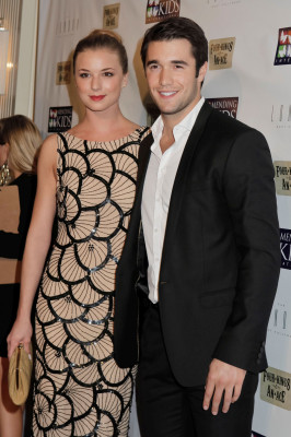 Emily VanCamp - Mending Kids International Celebrity Poker Tournament 12/01/2012