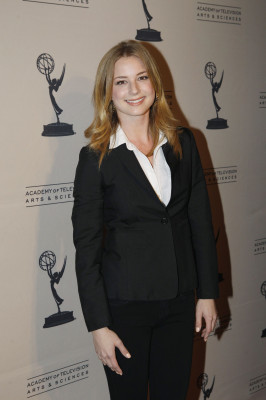 Emily VanCamp - An Evening with &#039;Revenge&#039; in North Hollywood 03/04/2013