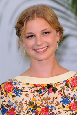 Emily VanCamp - &#039;Brothers &amp; Sisters&#039; Photocall at Monte Carlo TV Fest 06/08/2010