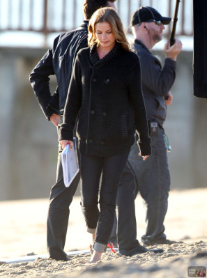 Emily VanCamp - Revenge (2013) 3x03 &#039;Confession&#039; On Set in LA 08/09/2013