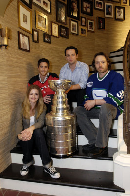 Emily VanCamp - Stanley Cup Visits &#039;Brothers &amp; Sisters&#039; 04/11/2007