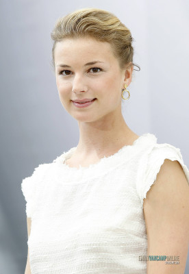 Emily VanCamp - &#039;Revenge&#039; Photocall at 52nd Monte Carlo TV Festival 06/12/2012