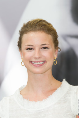 Emily VanCamp - &#039;Revenge&#039; Photocall at 52nd Monte Carlo TV Festival 06/12/2012