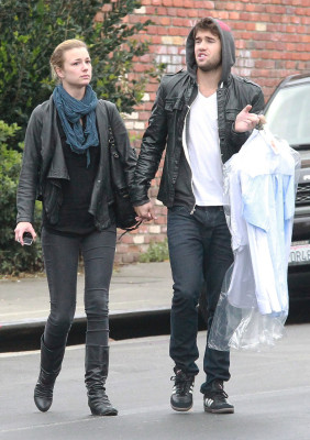 Emily VanCamp - Los Angeles 03/17/2012