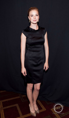 Emily VanCamp - Planned Parenthood Federation Of America Awards Gala 03/18/2010