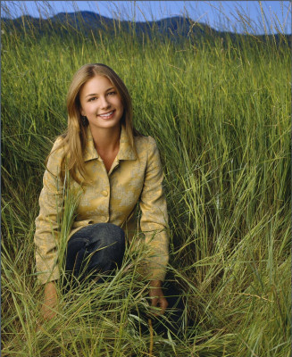 photo 3 in Emily van Camp gallery [id773792] 2014-11-20 00:00:00
