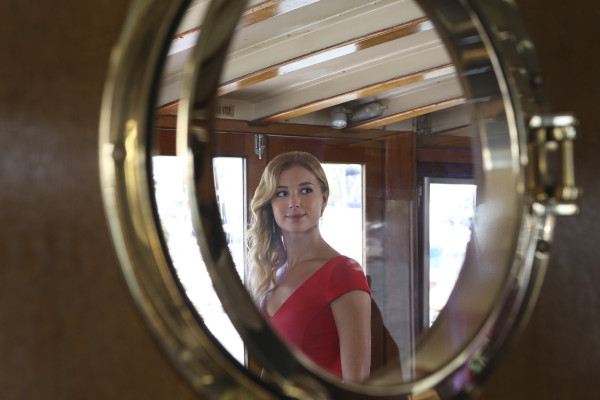 Emily van Camp pic #866688