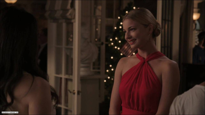 Emily VanCamp - Revenge (2011) 1x06 &#039;Intrigue&#039;