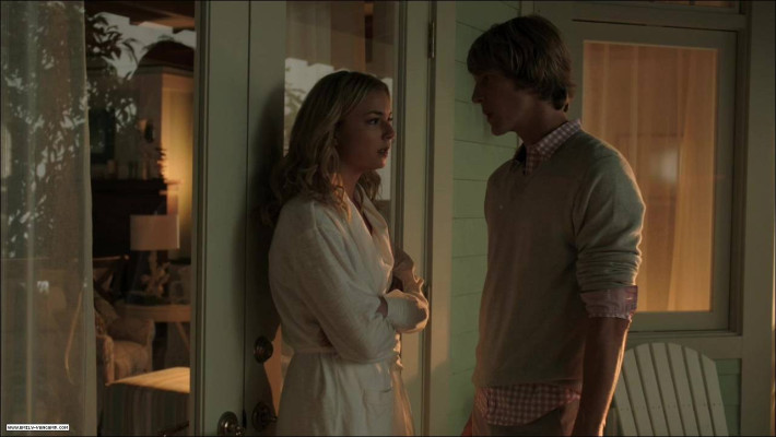 Emily VanCamp - Revenge (2011) 1x06 &#039;Intrigue&#039;