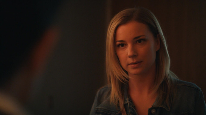 Emily VanCamp - The Resident (2018) 1x06 &#039;No Matter The Cost&#039;