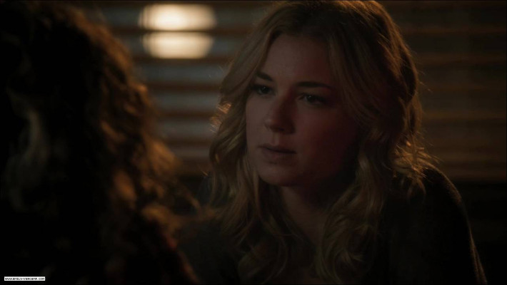 Emily VanCamp - Revenge (2012) 1x13 &#039;Commitment&#039;